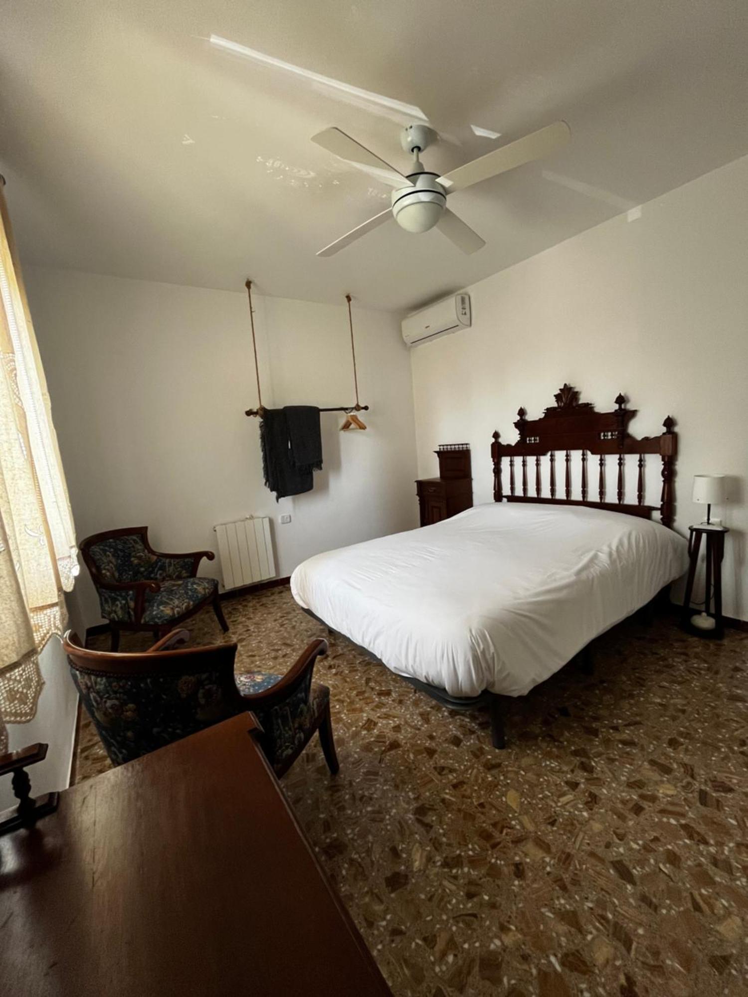 La Casa De Mama Villa ลอร์กา ภายนอก รูปภาพ